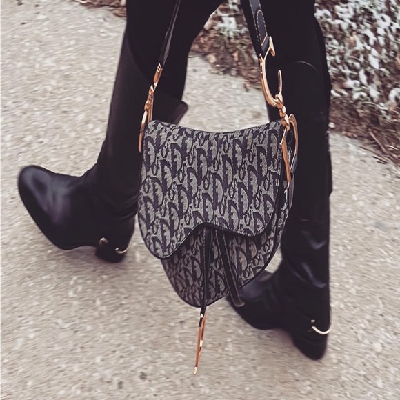 Meet your Posher, Sue z - Picture 4 of 4